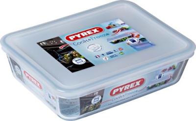 Pyrex Cook & Freeze Rectangle Dish with Plastic Lid (1.5L) Picture 3