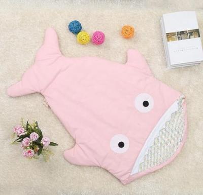 Baby Shark Blanket (Pink) Picture 1